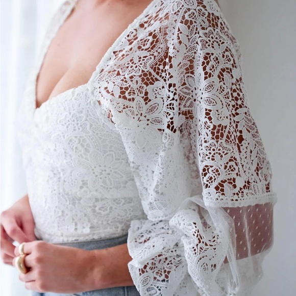 Two Sisters Lauren Bodysuit NWT - Picture 4 of 8